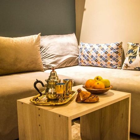 Beau Studio, Cozy, Quartier Vivant, Proche De Tous Apartment Oujda Exterior photo